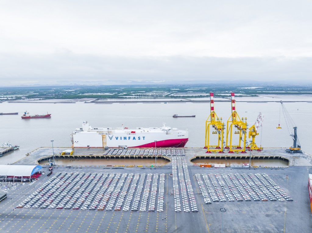 The policy of continuing to increase import tariffs on the automotive industry to the U.S. market, as announced by President Trump, is expected to accelerate the imbalance for export-oriented startup manufacturers from Vietnam and other countries.